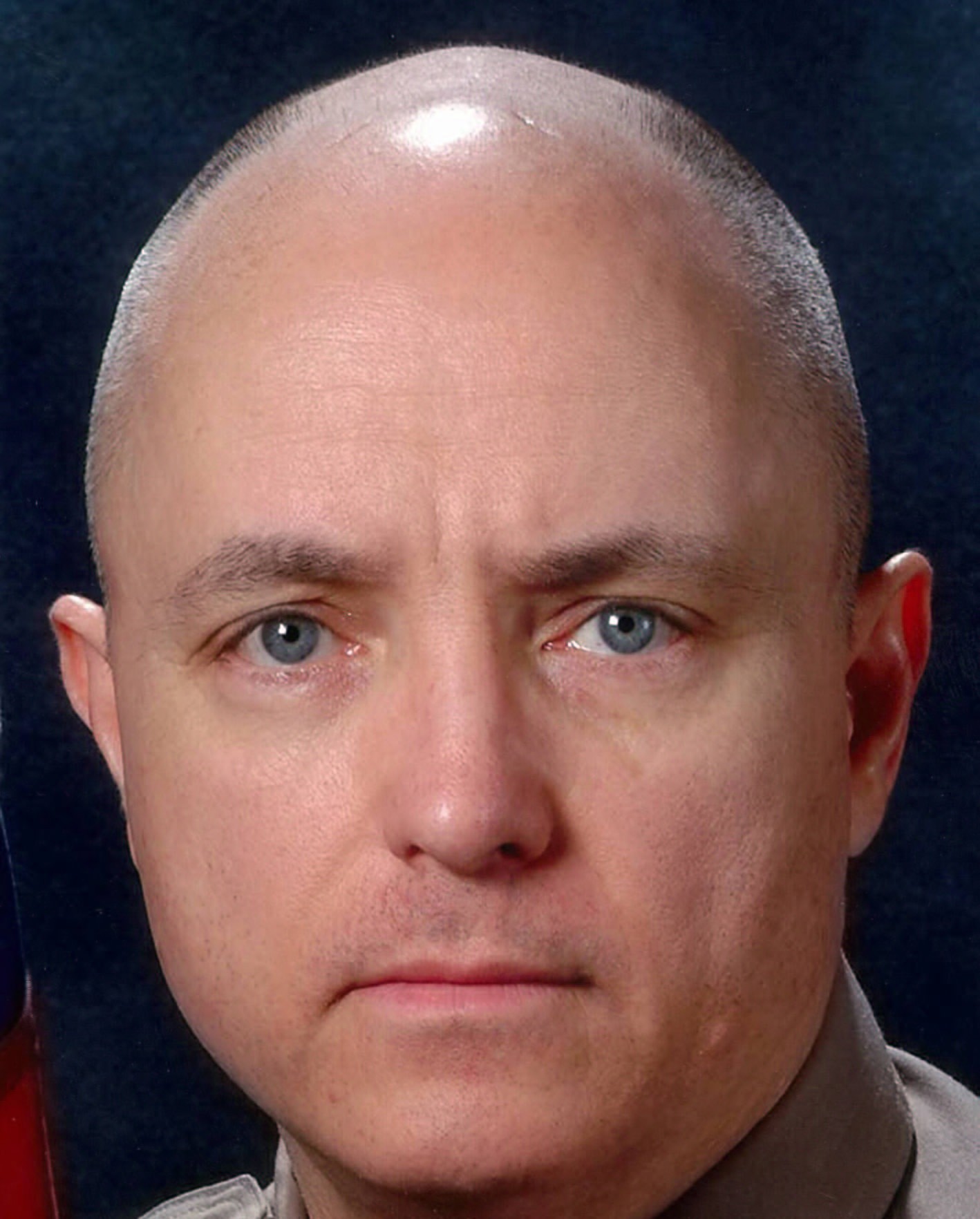 ccropb0.jpg (271516 bytes)
